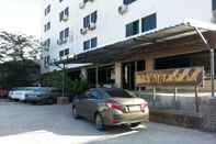 Exterior Win Bangna Hotel