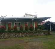 Exterior 3 Ciwidey Hills Radhina Syariah