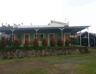 Exterior 2 Ciwidey Hills Radhina Syariah