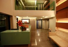 Lobby 4 The Bangkok Major Suite