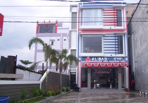 Exterior Alibaba Hotel Pangkalan Bun