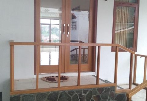 其他 Rumah Syariah & Kolam Renang Bugenville Guesthouse