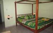 Bedroom 6 Full House at SBN Homestay Banyuwangi