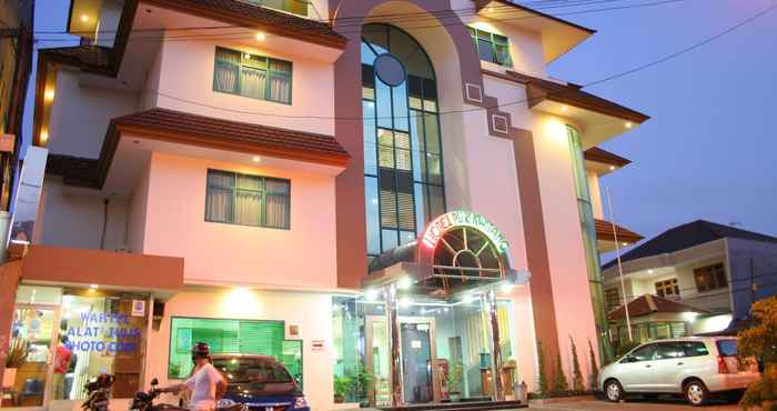 Exterior Puri Kwitang Hotel