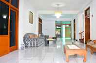 Lobi Guest House Jero Sading