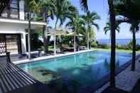 Swimming Pool Villa Dunia Impian