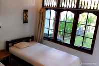 Bedroom Saputra Bungalow
