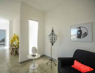 Lobi 2 Be Home Luxury Villa