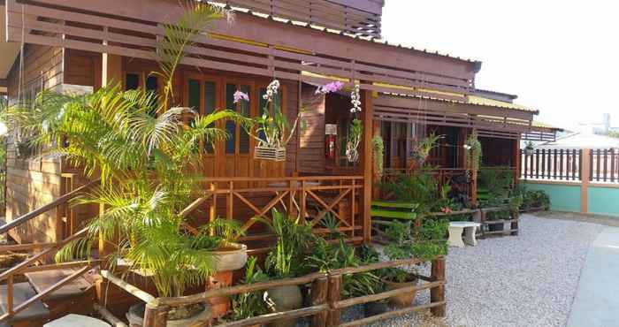 Lobby Happy Guesthouse Bungalow