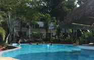 สระว่ายน้ำ 4 Le Forest Resort