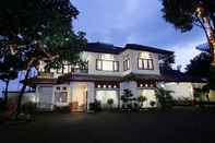 Exterior Hotel Ponty Bandung