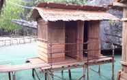 Kolam Renang 7 Nut Tonton Homestay