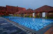 Swimming Pool 4 Shankara Borobudur