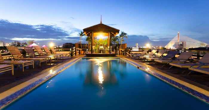 Swimming Pool Khaosan Palace