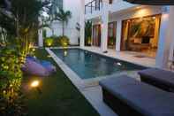 Hồ bơi Moonlight Villa Bali