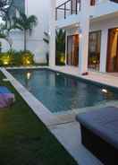 SWIMMING_POOL Moonlight Villa Bali