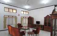 Lobby 3 Griya Jambu 20 