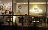 ล็อบบี้ 3 Hoppers Place Donmueang Hostel 