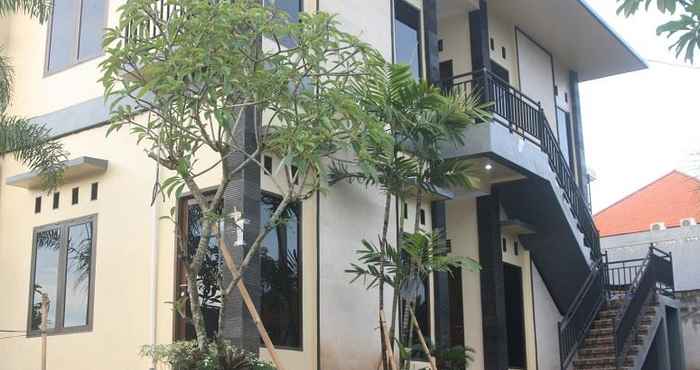 Luar Bangunan Puri Shahana Satya Residence