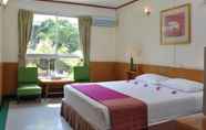 Bedroom 6 Swan Hotel Bangkok