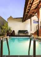 SWIMMING_POOL Villa Shinta