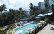 Swimming Pool 4 Hotel Permata Land