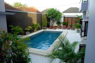 Swimming Pool 4 Bali Luxury Living