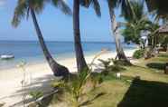 Others 5 White Beach Dive and Kite Resort Carabao Island