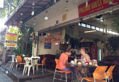 Lobi Prasuri Guesthouse