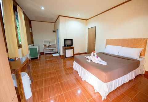 Kamar Tidur Poonsap Resort