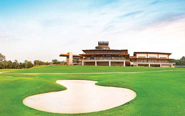 Mountain Creek Golf Resort & Residence