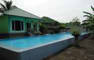 Swimming Pool 5 Green Paradise Syariah