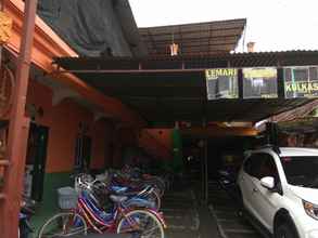 Luar Bangunan 4 Amarta Boarding House