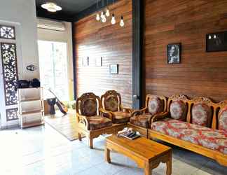 Lobi 2 Bali Backpacker Hostel