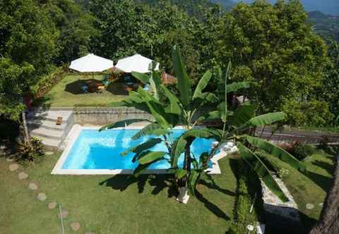 Swimming Pool Manggis Garden Dive Resort