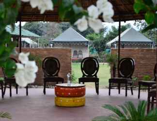 Lobby 2 The Narayan Resort