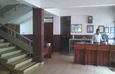 Lobi 2 Hotel Hasanah