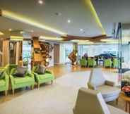 Lobby 2 Zircon Hotel