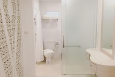 In-room Bathroom SnoozZotel