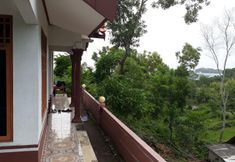 Bên ngoài 4 Penginapan Bukit Seribu