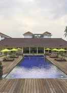 SWIMMING_POOL Dormitory Tourism Mirah Banyuwangi