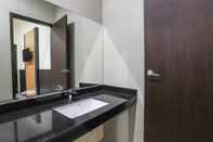 In-room Bathroom Dormitory Tourism Mirah Banyuwangi