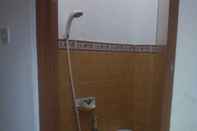 Toilet Kamar The Renhart