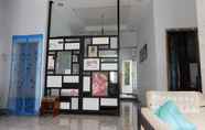 Lobby 6 Belitung Homestay Backpacker