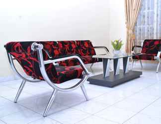 Lobby 2 Hotel Grand Rofina Sinjai