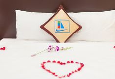 Bedroom 5 Apple Hotel