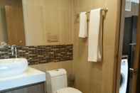 Toilet Kamar Calypso Phuket, Nai Han Beach