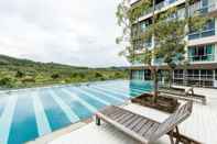 Swimming Pool JJ Condotel Airport Phuket 