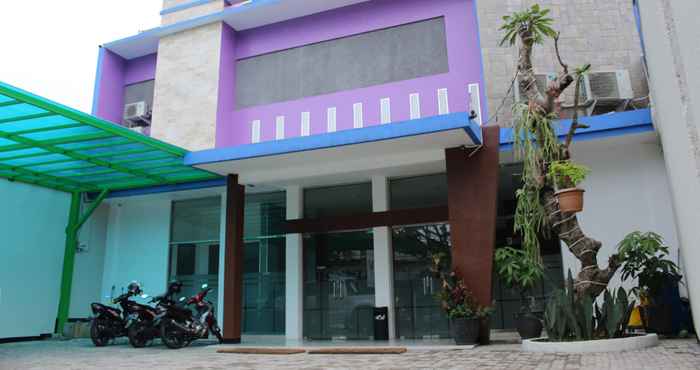 Bangunan New Tiga Intan Hotel