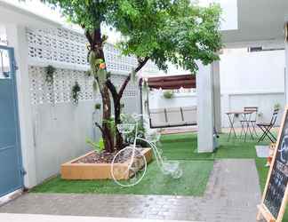 Lobi 2 Miss Jing Hostel Bangkok